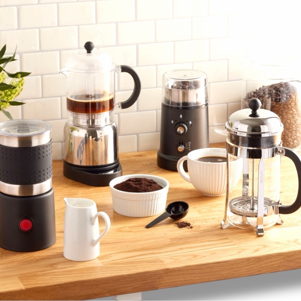 NEW Bodum Original French Press – 34 oz Stainless Steel & Glass Coffee Maker - Picture 4 of 6
